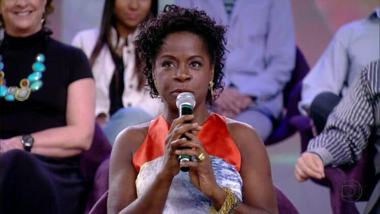 Após oito anos, atriz Zezeh Barbosa retorna à novela "Malhação"