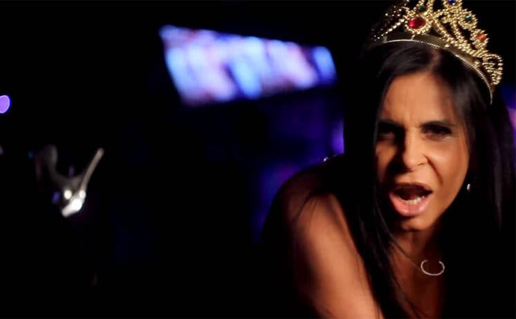 Cantora Gretchen surpreende e lança novo clipe; assista!