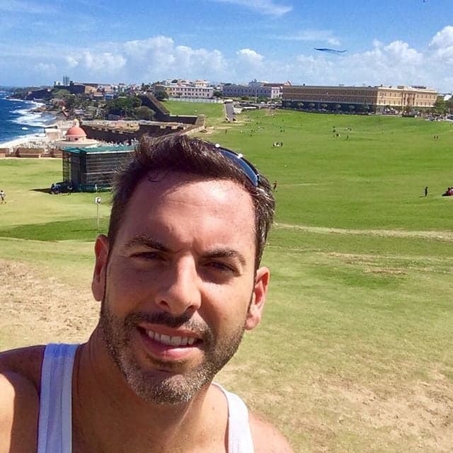 Ex de Ricky Martin ainda mantém contato com seus filhos