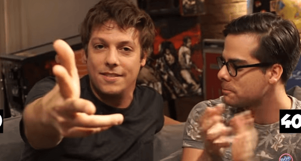 Porchat grava com integrante do "Adnight" e é eleito o "mais gay" em brincadeira