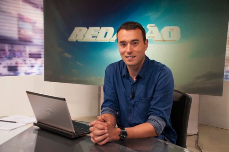 Jornalista do SporTV ironiza vitória da seleção, é criticado e pede desculpas