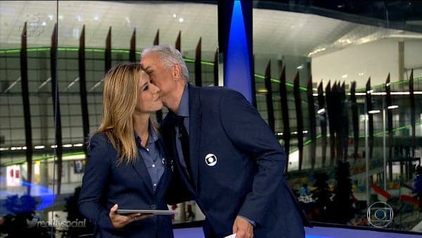 "Falsidade total", dispara Sonia Abrão sobre beijo de William Waack e Cris Dias