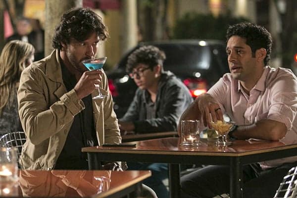 "Haja Coração": Beto descobre namoro de Penelope e demite Henrique