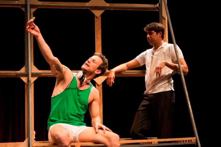 Eduardo Pelizzari e Daniel Farias vivem choque cultural em 'Hotel Jasmim'