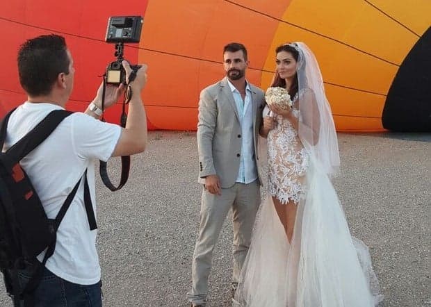 Vencedora do "Power Couple", Laura Keller se casa com vestido de R$ 18 mil