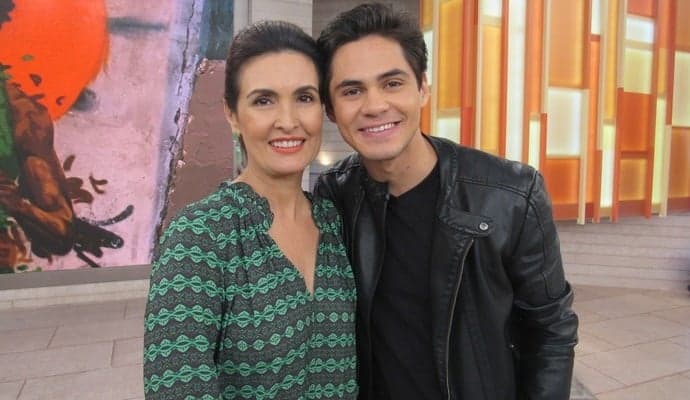 "Encontro" bate recorde e "Êta Mundo Bom" iguala audiência do final de "O Profeta"