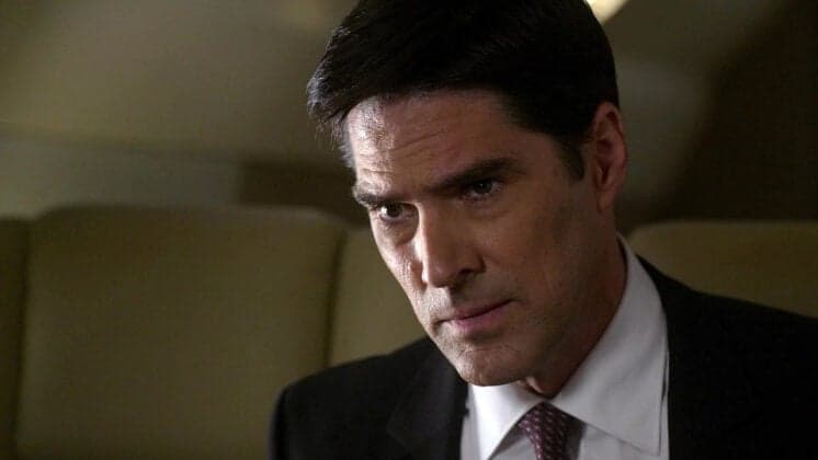 Ator Thomas Gibson é demitido da série “Criminal Minds” após agredir produtor