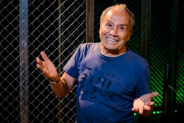 Stênio Garcia grava participação em nova temporada de "Malhação"
