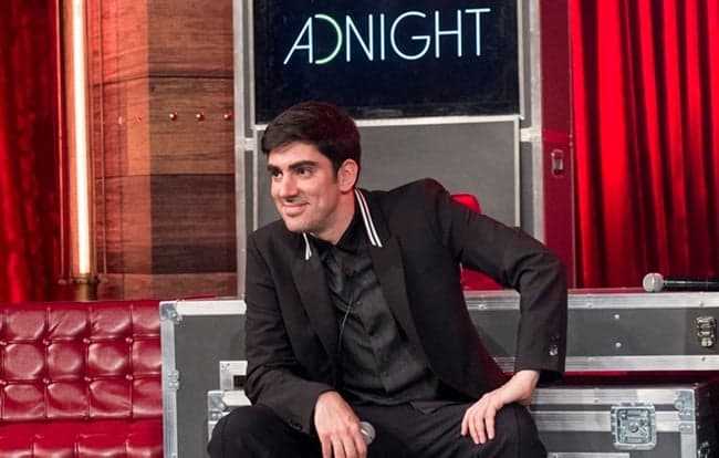 Adnet diz que seu novo programa será diferente dos concorrentes