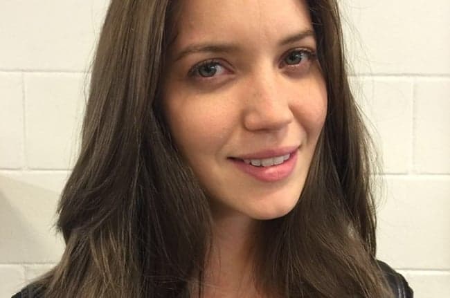 Nathalia Dill muda visual pela terceira vez em menos de um mês