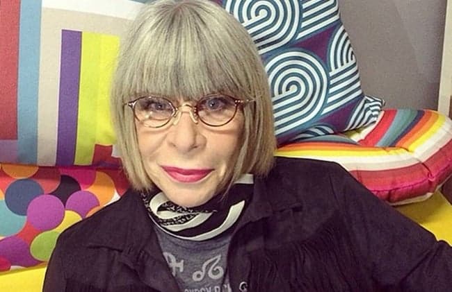 Rita Lee vive alienígena em nova série da Warner; veja foto!