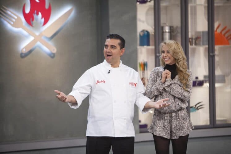 "Batalha dos Confeiteiros": Cantora Joelma prova pratos da culinária do norte preparados pelos participantes