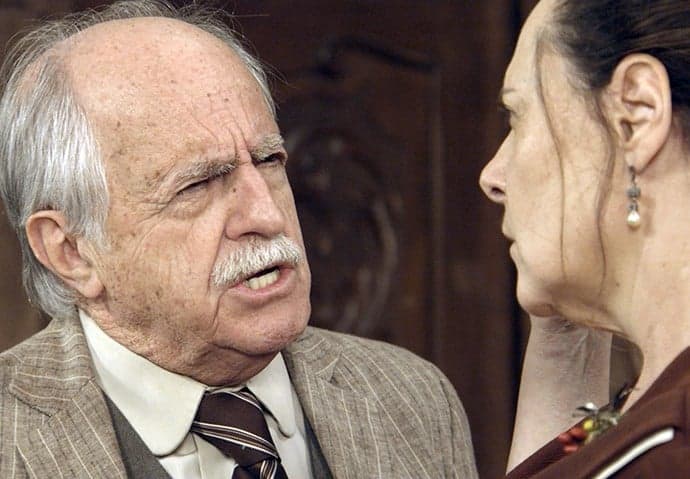 "Êta Mundo Bom": Quinzinho questiona Cunegundes