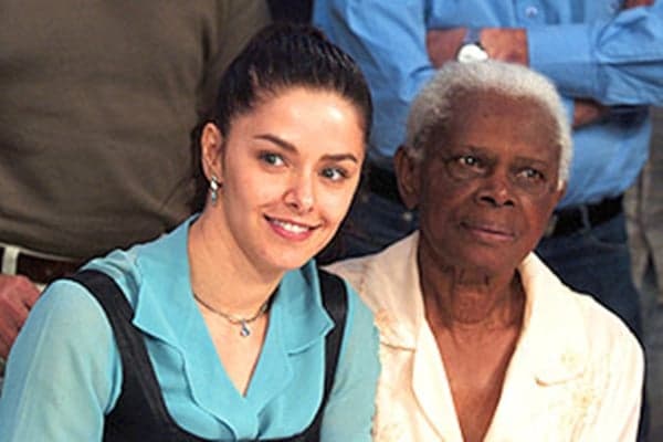 Joaquina de "A Escrava Isaura", atriz Chica Lopes morre aos 86 anos