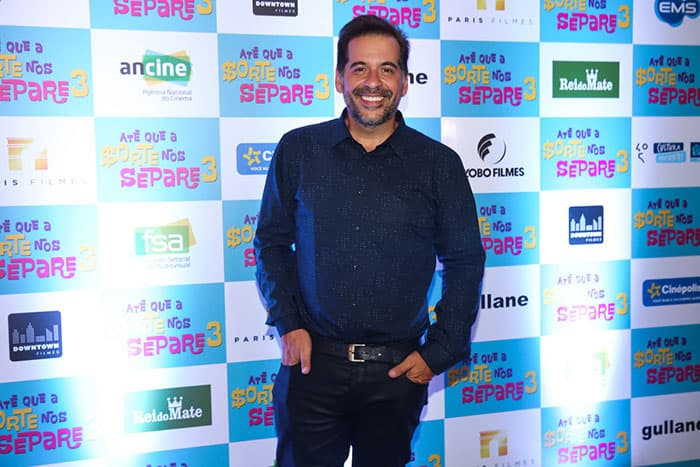 Leandro Hassum celebra 43 anos e manda recado para os "haters"