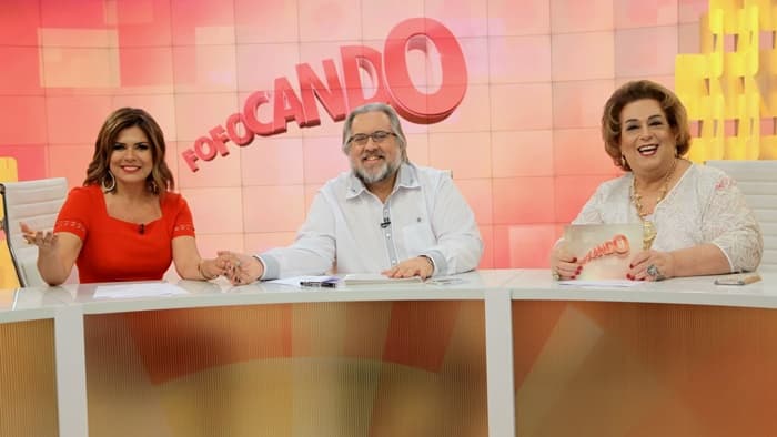 "Fofocando" estreia Mara Maravilha e novo horário, mas tem uma de suas piores audiências