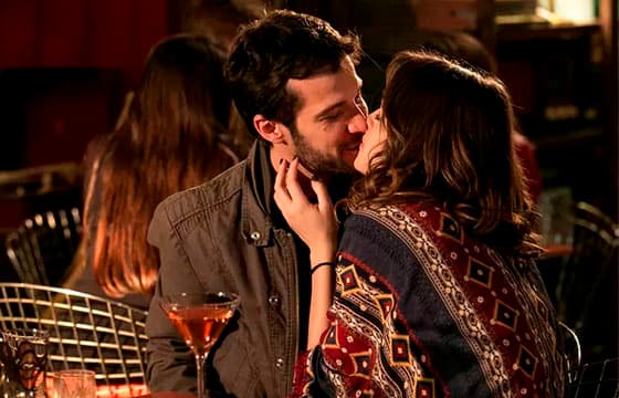 "Haja Coração": Malvada, Camila beija Giovanni e recupera memória