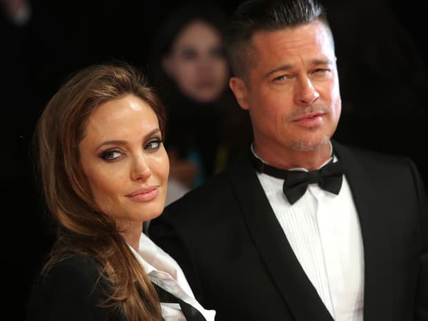 Após divórcio de Angelina Jolie e Brad Pitt, memes de Jennifer Aniston invadem Twitter