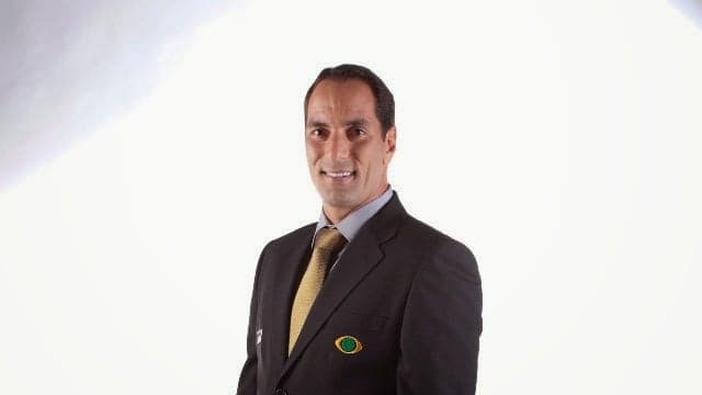 Salário de Edmundo foi reduzido em 80%