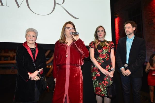 http://tvfoco.uai.com.br/wp-content/uploads/2015/05/Daniela-Mercury.jpg