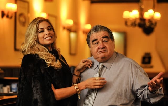 Grazi Massafera viverá mulher desajeitada e ambiciosa em "A Lei do Amor"