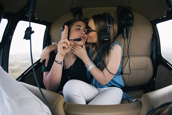 Suposto fotógrafo de Larissa Manoela e João Guilherme diz que casal era jogada de marketing; assessoria rebate