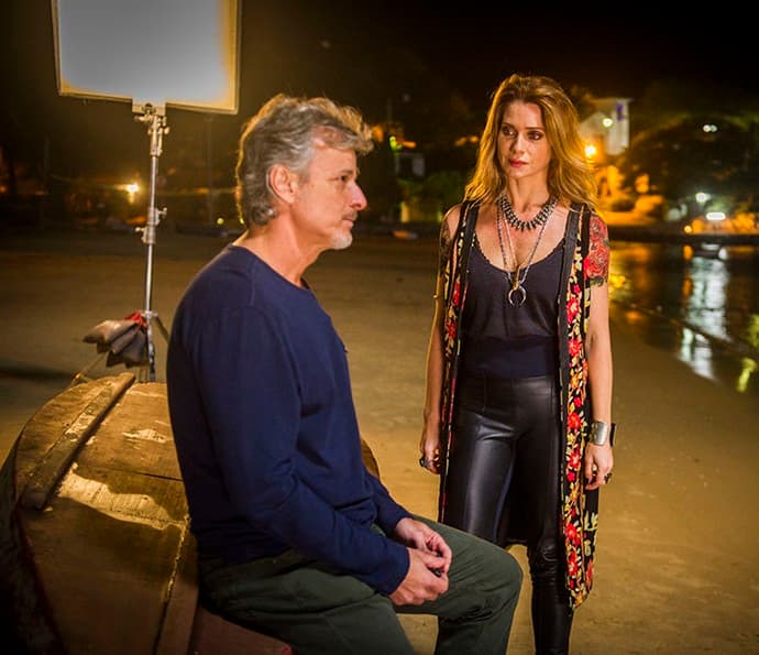 "Sol Nascente": Lenita conta a Vittorio que vai procurar por filha que deu para adoção