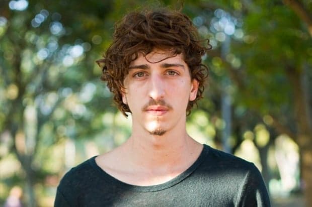 Johnny Massaro voltará à TV em "Filhos da Pátria"