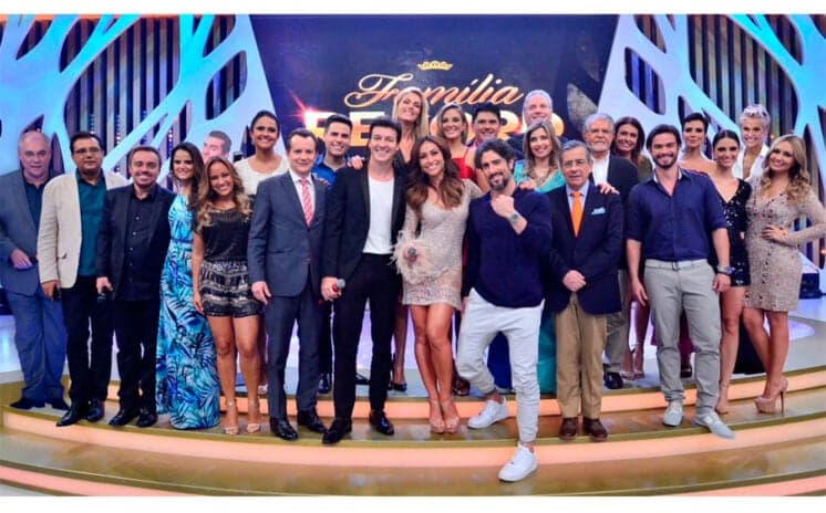 Record começa a preparar especiais de fim de ano