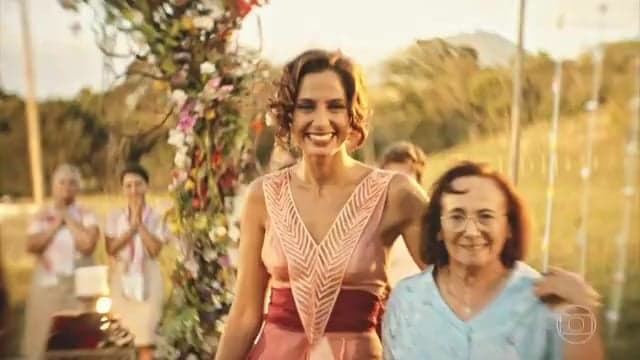 http://tvfoco.uai.com.br/wp-content/uploads/2015/05/Daniela-Mercury.jpg http://tvfoco.uai.com.br/wp-content/uploads/2015/05/Daniela-Mercury.jpg