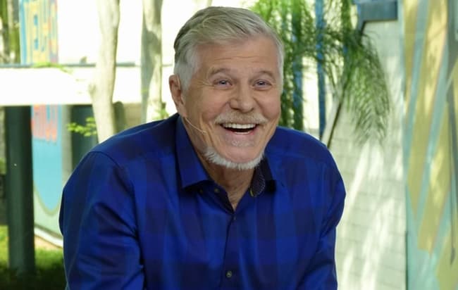Miguel Falabella renova contrato com a Globo