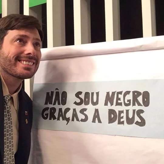 Foto fora de contexto relacionando Gentili a racismo volta a circular na rede