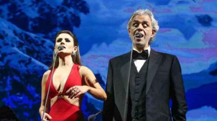 Após ser acusada de não saber a música de Andrea Bocelli, Paula Fernandes dispara: "Rola perseguição pesada comigo"