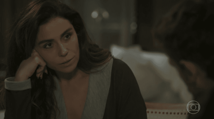 "Sol Nascente": Alice abandona Cesar para ficar com Mario e deixa vilão furioso