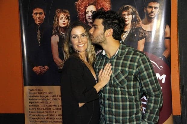 Deborah Secco revela que torceu para Hugo Moura não ser ator