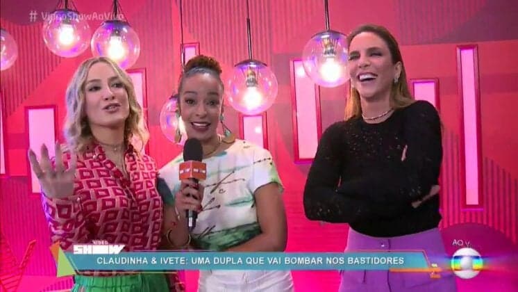 Ivete Sangalo e Claudia Leitte tomam um susto ao descobrirem que estão ao vivo no "Vídeo Show"