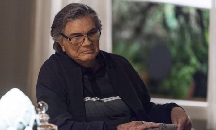 "A Lei do Amor": Tarcísio Meira fará sátira de cena famosa de Lima Duarte