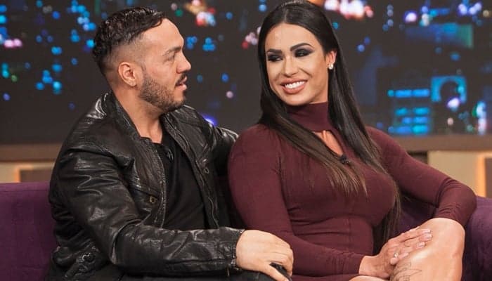 Gracyanne Barbosa defende Belo e faz desabafo nas redes sociais