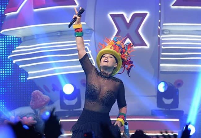 Após sucesso com show no Rio, Xuxa segue para SP e gravará especial da Record