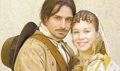 Globo pode reexibir a novela "A Padroeira" no ano que vem