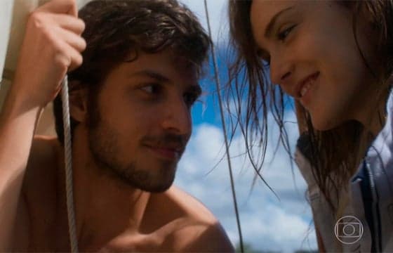 Chay Suede fará aulas de circo para próxima novela