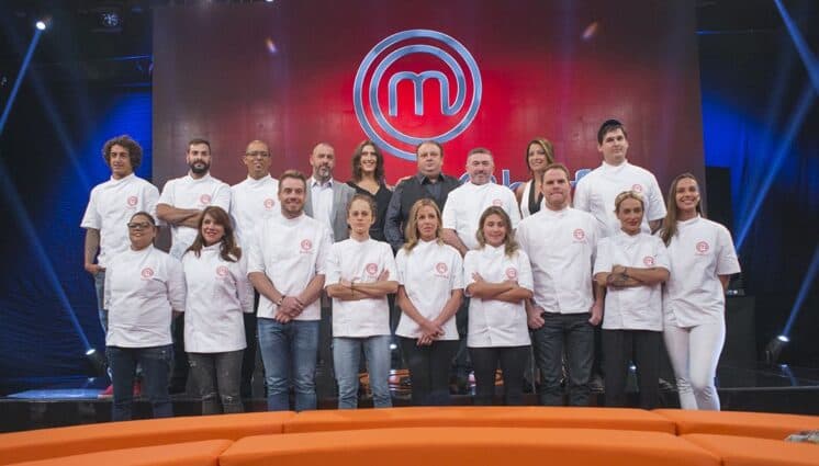 Própria equipe do "Masterchef" acredita que a Band exagera no reality