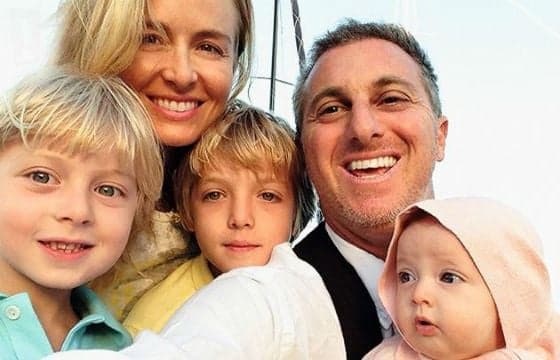 Angélica diz que briga com Luciano Huck por causa dos filhos
