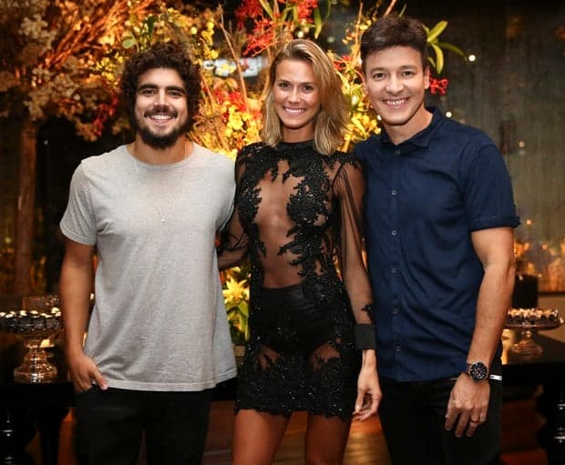 Rodrigo Faro comemora 43 anos com festa gigantesca e estrelas globais; veja