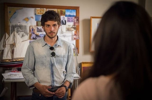 "A Lei do Amor": Pedro cai em armação de Magnólia e Helô some