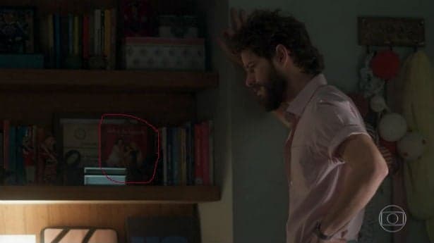 Falha nossa! Livro de 2007 aparece em "A Lei do Amor"