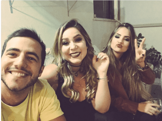 Ex-BBB Matheus posta foto com Cacau e fãs ficam enlouquecidos