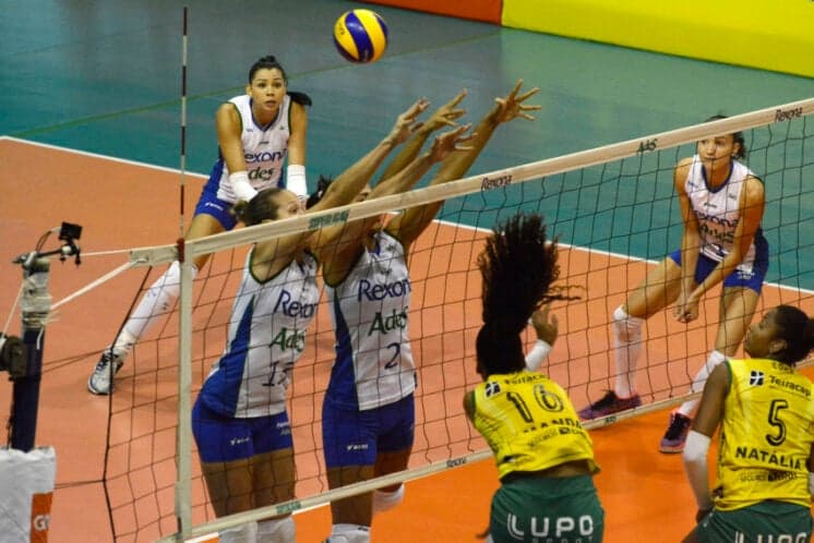 RedeTV! transmitirá partidas de vôlei em horário nobre