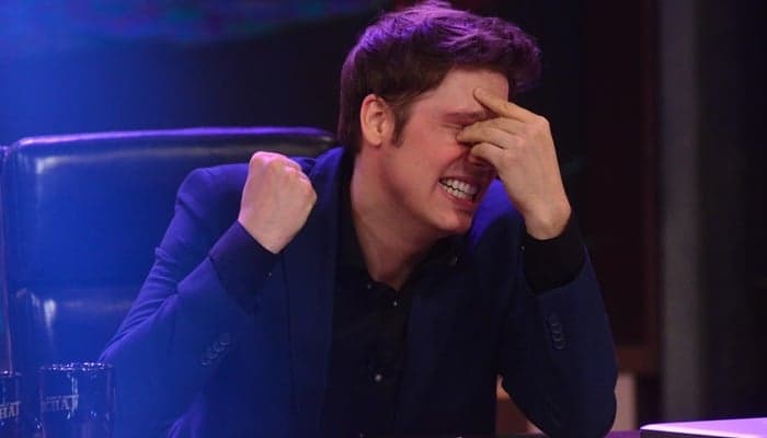 Record adia mudanças no "Programa do Porchat"