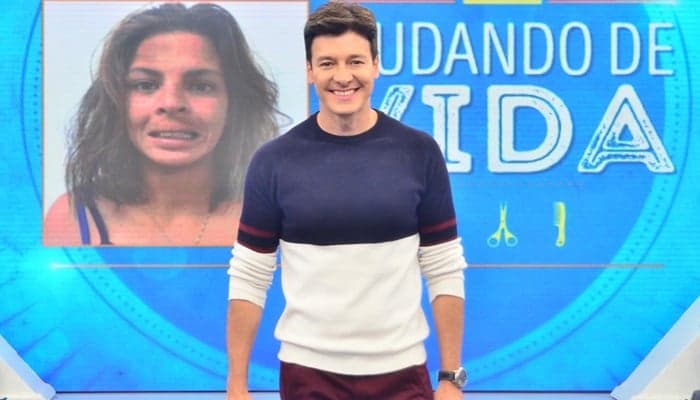 De férias, Rodrigo Faro comemora liderança de seu programa na Record